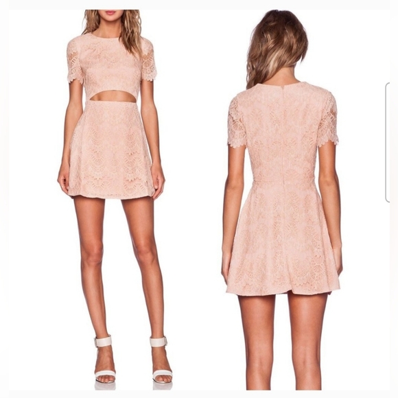 Stylestalker Maya Blush Pink Lace Cutout Front Mini Dress Size Small - Picture 2 of 10